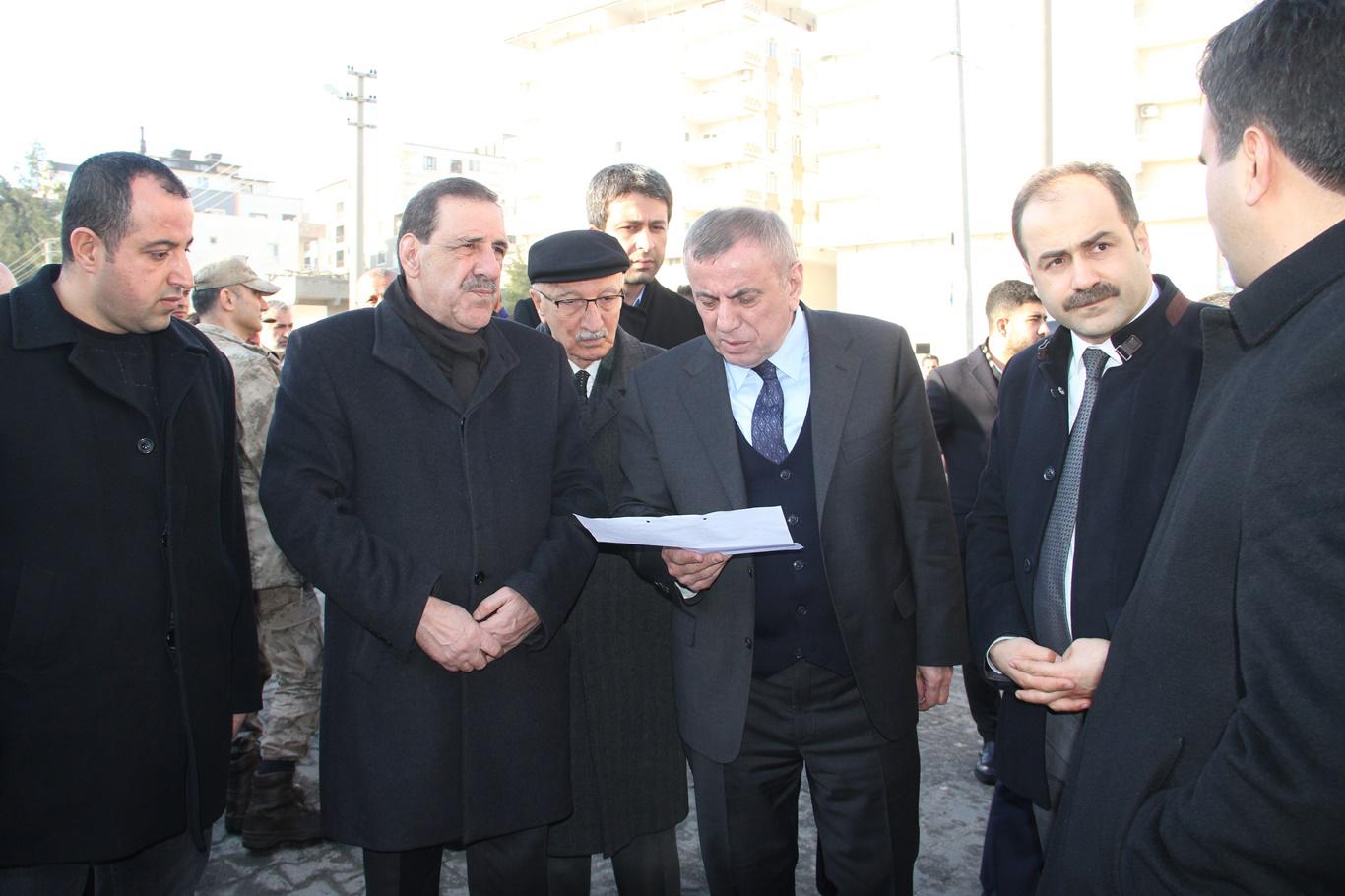 Elazığ'daki depremzedeler için toplanan yardımlar 